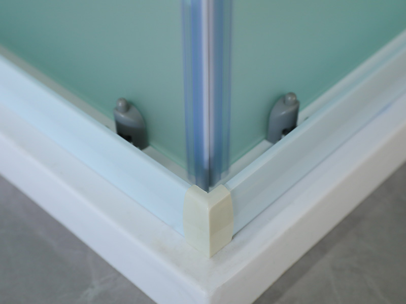 SQ Imber lapsus Enclosusre, Matt Tempered Glass Cum Typographia, Alba Aluminium Profile, Palpate Duplex, Tray SQ Imber lapsus Enclosusre, Matt Tempered Glass Cum Typographia, Alba Aluminium Profile, Palpate Duplex, Tray