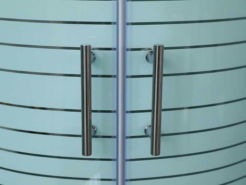 SE PROLAPSIO Shower Claustrum, Vitrum Temperatum Serenum Cum Typographia, Chrome Aluminium Profile, Duplex perforata manubrio cum Tray SE PROLAPSIO Shower Claustrum, Vitrum Temperatum Serenum Cum Typographia, Chrome Aluminium Profile, Duplex perforata manubrio cum Tray