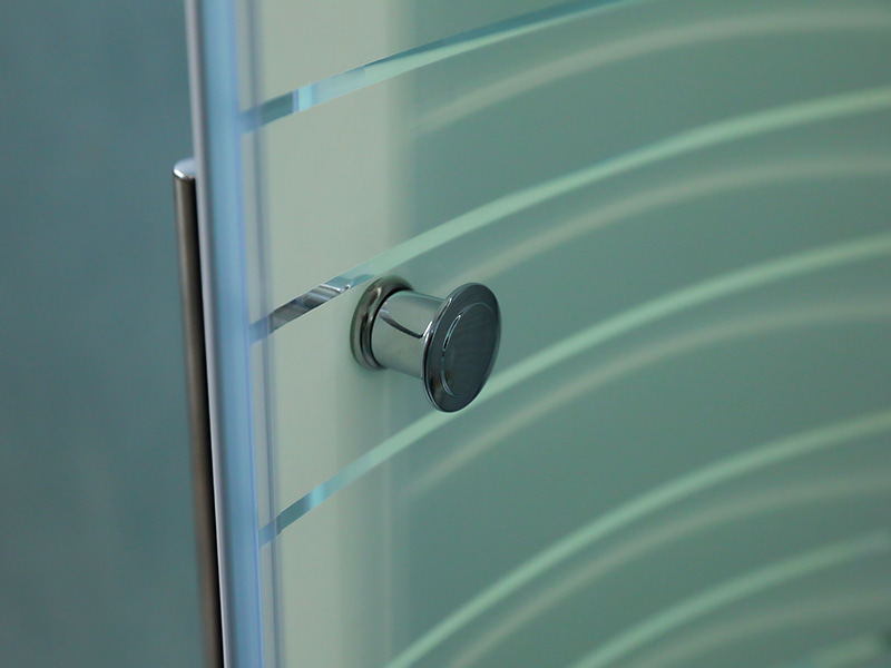 SE PROLAPSIO Shower Claustrum, Vitrum Temperatum Serenum Cum Typographia, Chrome Aluminium Profile, Duplex perforata manubrio cum Tray SE PROLAPSIO Shower Claustrum, Vitrum Temperatum Serenum Cum Typographia, Chrome Aluminium Profile, Duplex perforata manubrio cum Tray