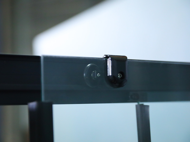 RE Imber clausura illapsum, Vitrum Temperatum Serenum Cum Typographia, Nigro Aluminium Profile, Duplex perforata manubrio cum Tray RE Imber clausura illapsum, Vitrum Temperatum Serenum Cum Typographia, Nigro Aluminium Profile, Duplex perforata manubrio cum Tray