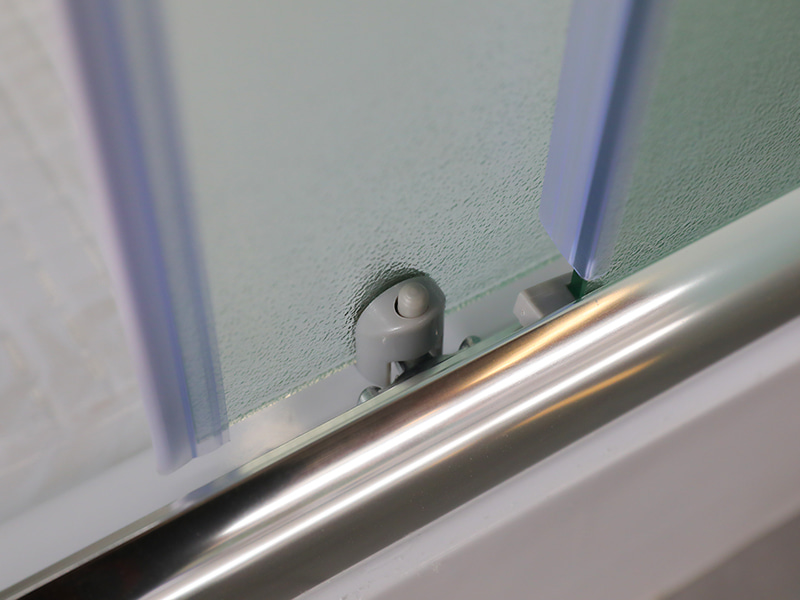 RE PROLAPSIO Shower Enclosusre, Matt Tempered Glass, Chrome Aluminium Profile, Duplex perforata manubrio, cum Tray RE PROLAPSIO Shower Enclosusre, Matt Tempered Glass, Chrome Aluminium Profile, Duplex perforata manubrio, cum Tray