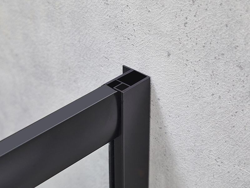 SE Imber clausura illapsum, Serenum Vitrum Temperatum, Aluminium Nigrum Profile, Duplex Foramina Palpate, Sine Tray SE Imber clausura illapsum, Serenum Vitrum Temperatum, Aluminium Nigrum Profile, Duplex Foramina Palpate, Sine Tray