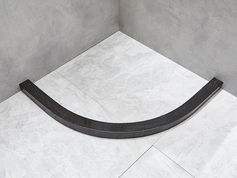 SE Imber clausura illapsum, Serenum Vitrum Temperatum, Aluminium Nigrum Profile, Duplex Foramina Palpate, Sine Tray SE Imber clausura illapsum, Serenum Vitrum Temperatum, Aluminium Nigrum Profile, Duplex Foramina Palpate, Sine Tray